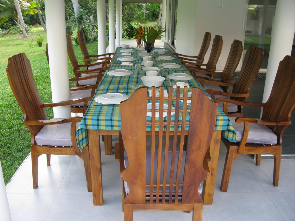 Anuhas Airport Villas Katunayaka Extérieur photo