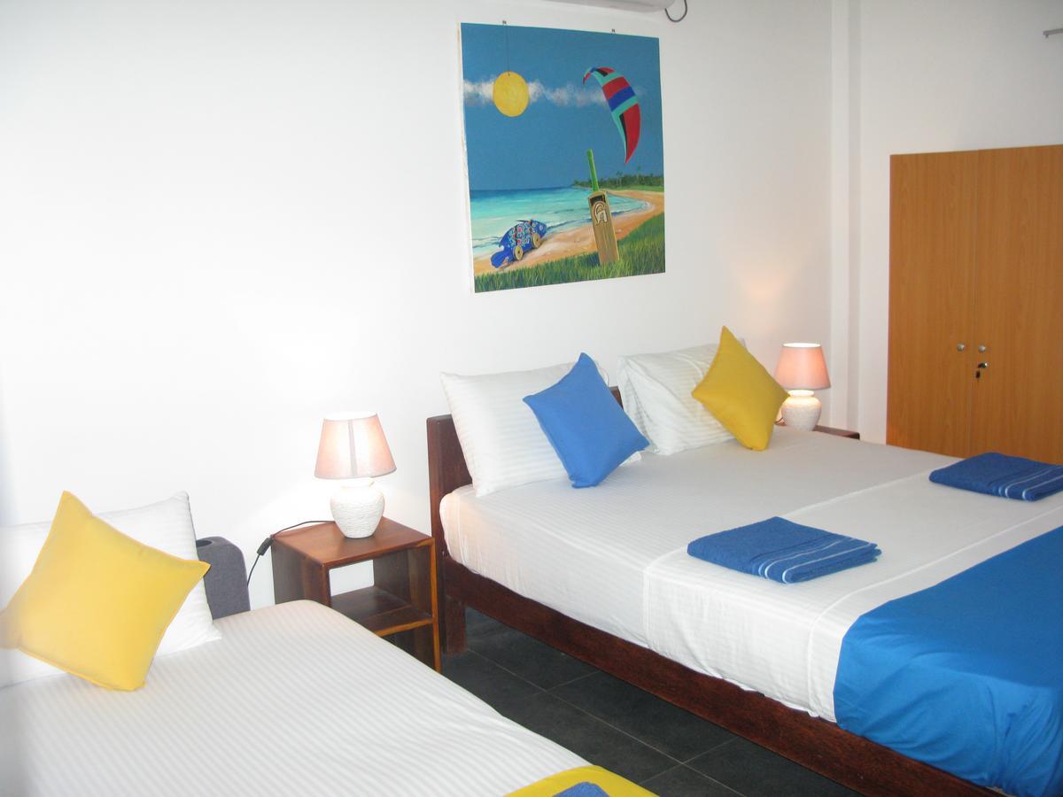 Anuhas Airport Villas Katunayaka Extérieur photo