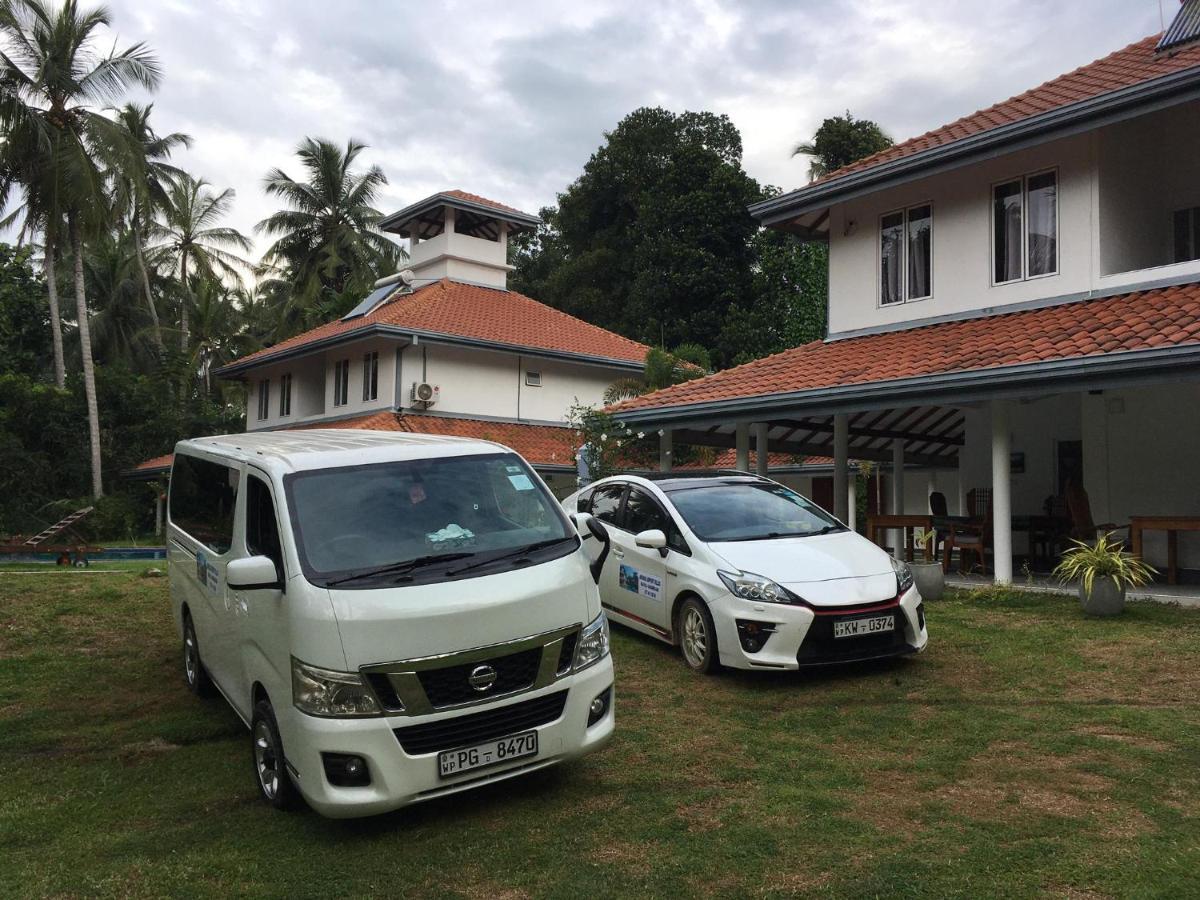 Anuhas Airport Villas Katunayaka Extérieur photo